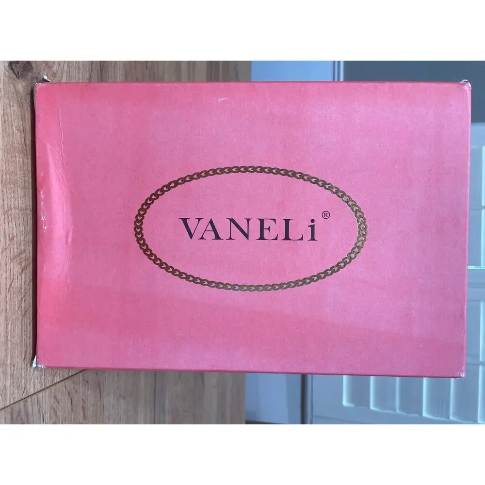 Vaneli Kimmo Loafers Tobacco Nival Suede Size 8 Comfy Moccasin Sihouette
